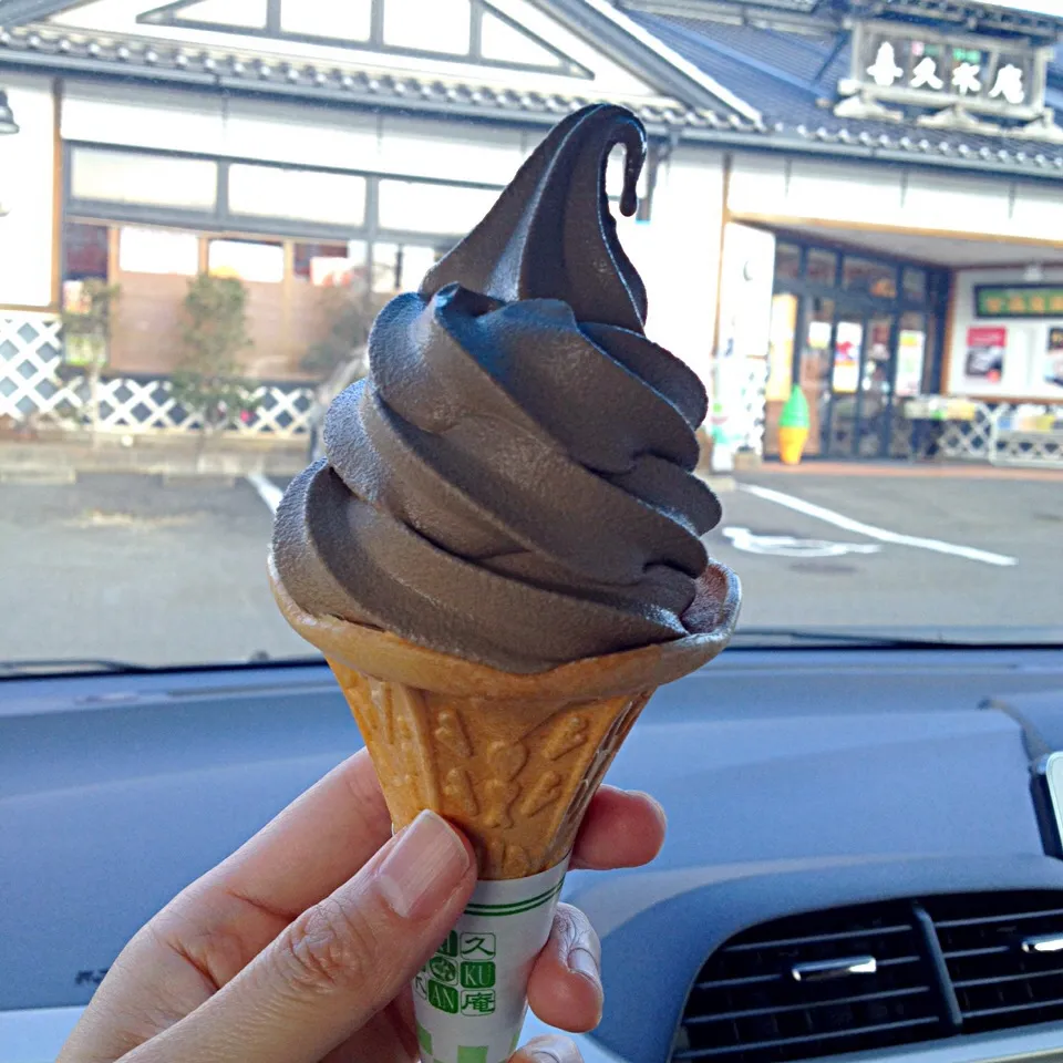 喜久水庵 ほうじ茶ソフトクリーム|カウンター嬢さん