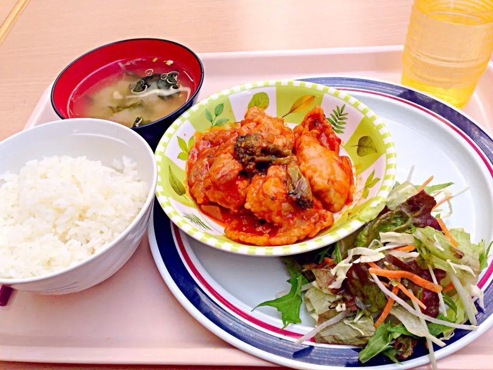 県立福祉大学内食堂シーガル 日替定食（チキンのトマト煮）|ponnaoさん