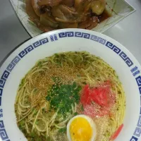 博多ラーメン風&手羽先、大根、玉子煮込み♪|まゆみママさん