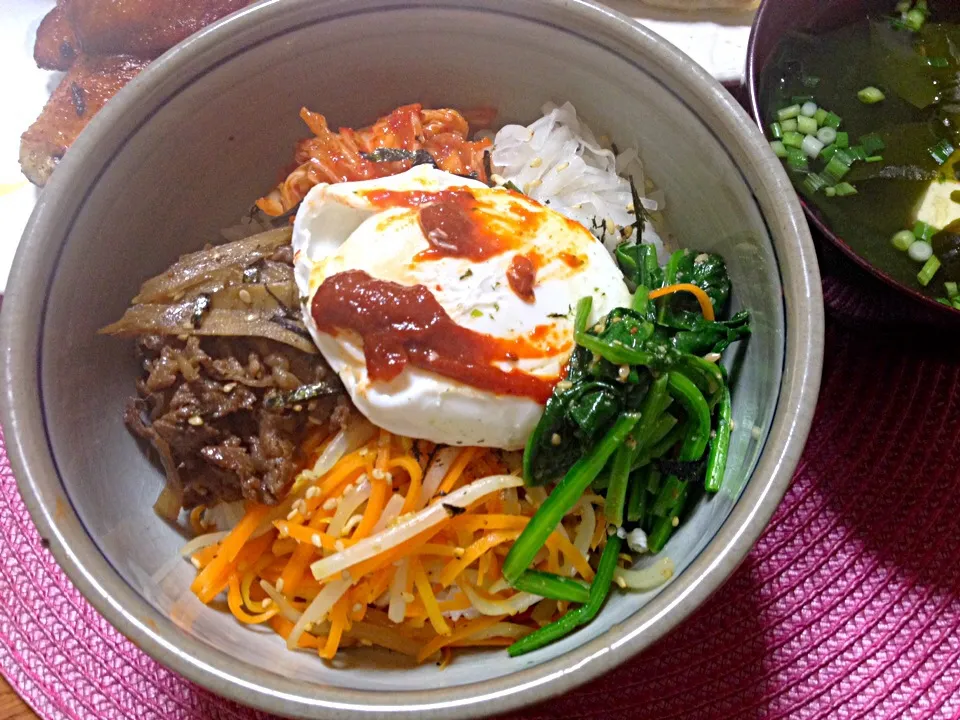 Snapdishの料理写真:母お手製！ビピンパ丼|なほこさん