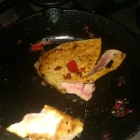 Snapdishの料理写真:overseared tuna and pepper|maia wさん