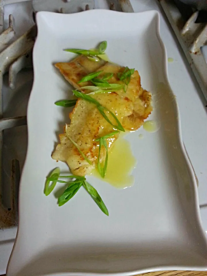 Snapdishの料理写真:Trout! And a beurre blanc sauce|American Integratedさん