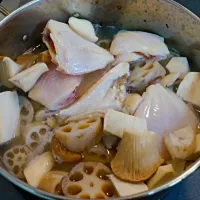 Snapdishの料理写真:simmered kawahagi fish and lotus root|Magoshi YZ250さん