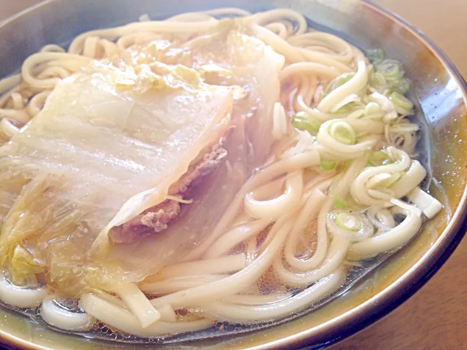 昨晩のミルフィーユ鍋か〜ら〜の〜うどんで昼食🍲🍲|かずみさん