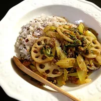 シャキシャキ蓮根とセロリ丼