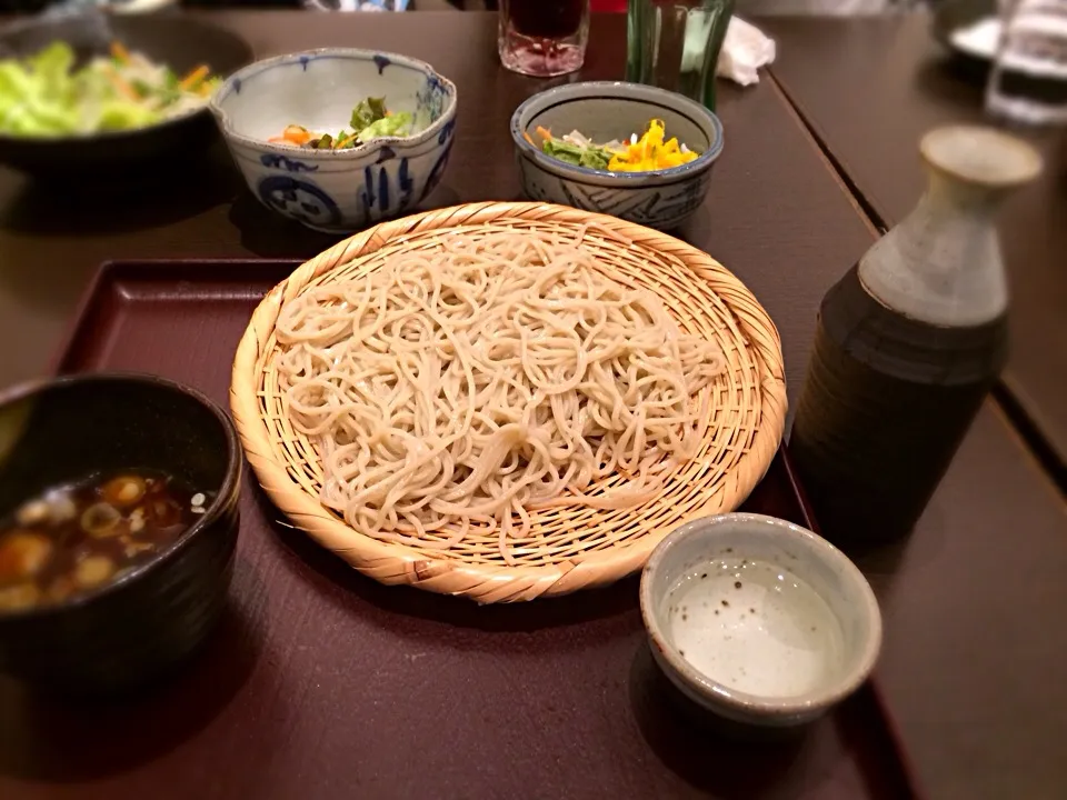 そばに日本酒。至高だね。ちょっとつゆが濃いいこなぁ|土屋幸治さん