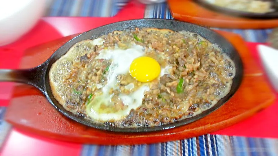 sisig|shuad billingsさん