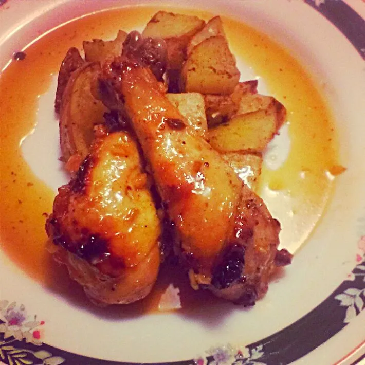 Oven roasted chicken legs with honey garlic sauce.|Constance Marieさん