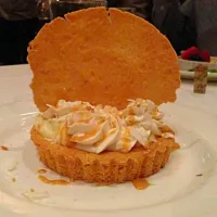 Snapdishの料理写真:Coconut Cream Pie|Chris Rothさん