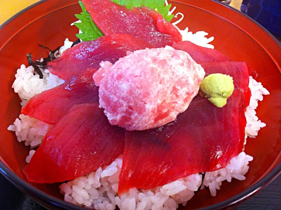 Snapdishの料理写真:Tuna bowl@Tsukiji|Masakiさん