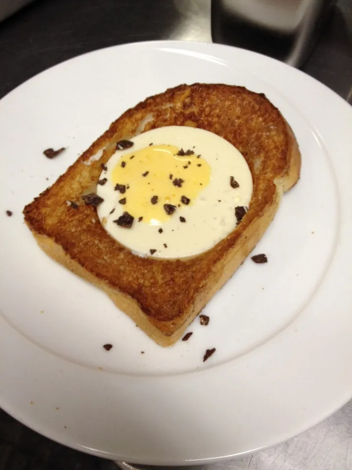 Snapdishの料理写真:Bird in a Nest - french toast, panna cotta, zabayone, crumbled chocolate, salt|Chris Shannonさん