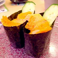 Snapdishの料理写真:Uni roll|Erika Iijimaさん