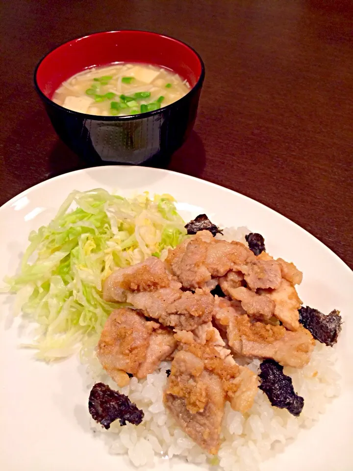 豚の生姜焼きとえのき汁|男オオカミさん