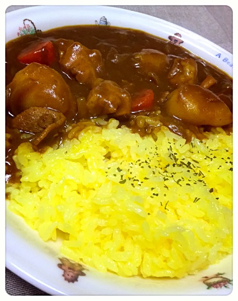 今日の夕飯(チキンカレー&ターメリックライス)|しょうこさん