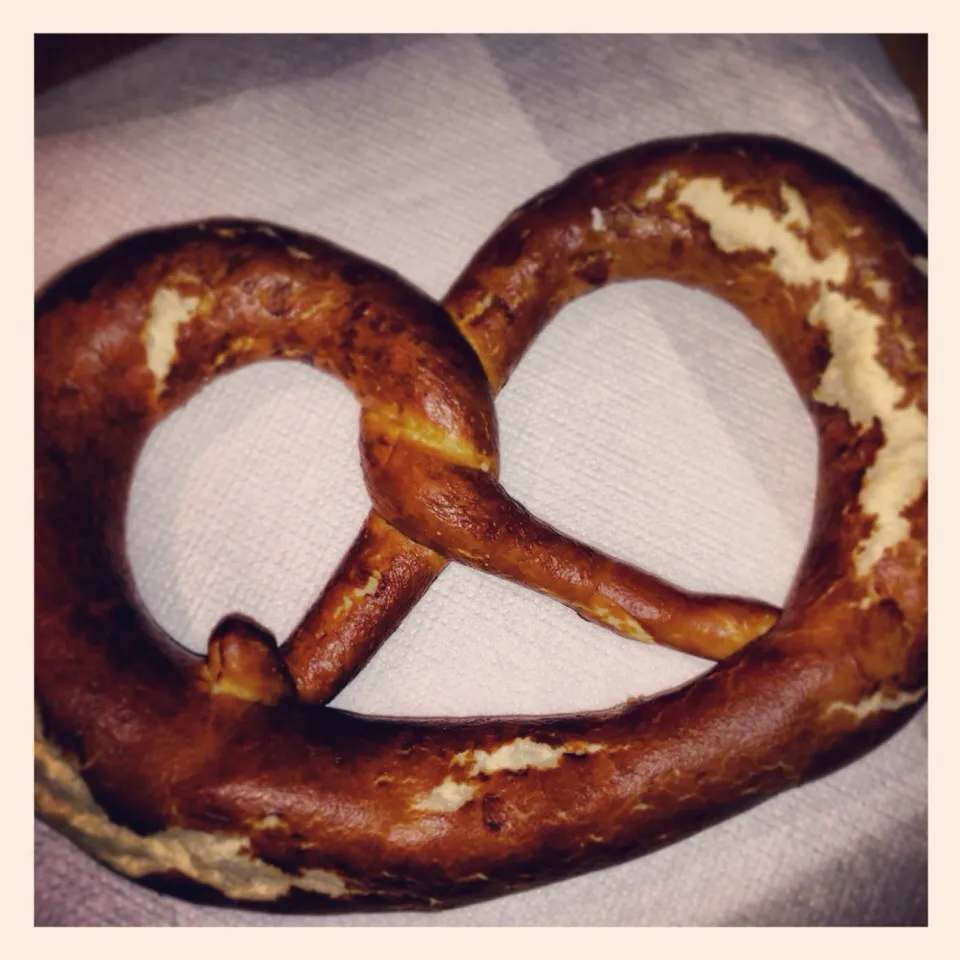 Snapdishの料理写真:Brezel👏👏👏|Sara Derudiさん