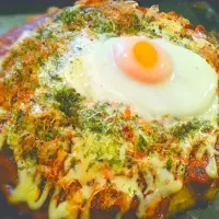 豚バラ肉のチーたまお好み焼き(☆∀☆)|腹ペコ隊長。さん