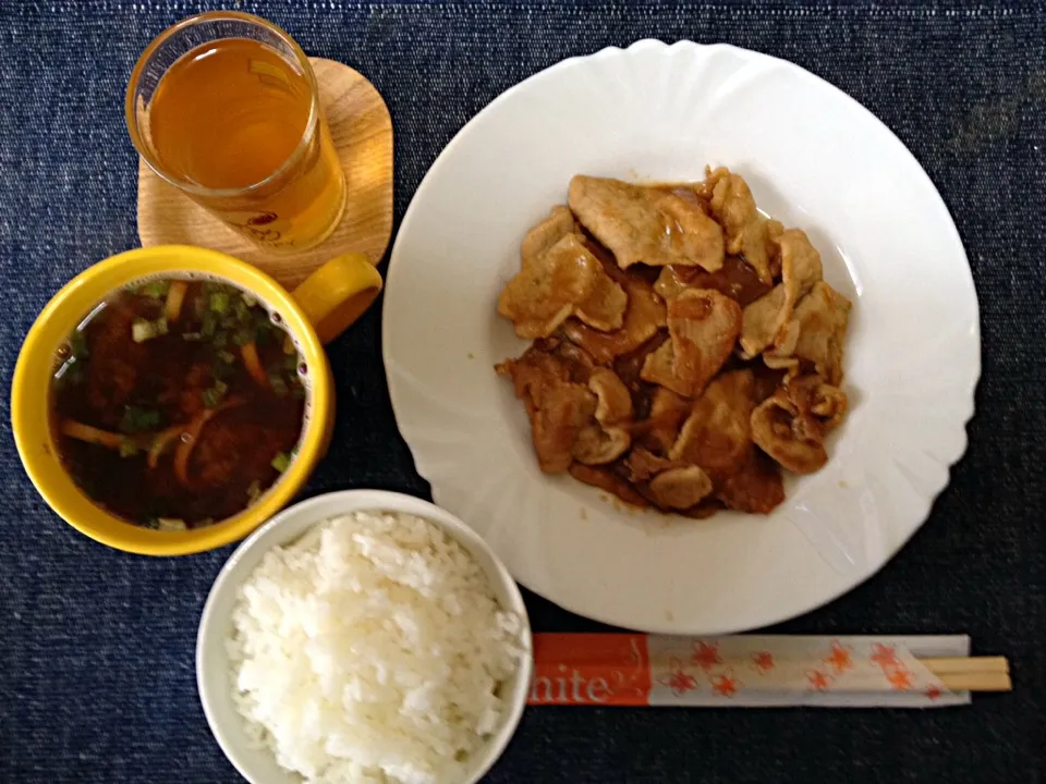 豚の生姜焼き定食|ばーさんさん