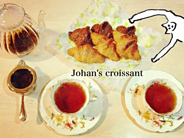 Snapdishの料理写真:Johan のミニクロワッサン、チョコクロワッサン❤|honda sanaeさん