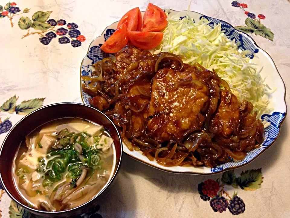 豚の生姜焼き、2種のきのこの味噌汁|May uponさん