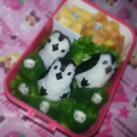 Snapdishの料理写真:Penguin bento|Lam Khaさん