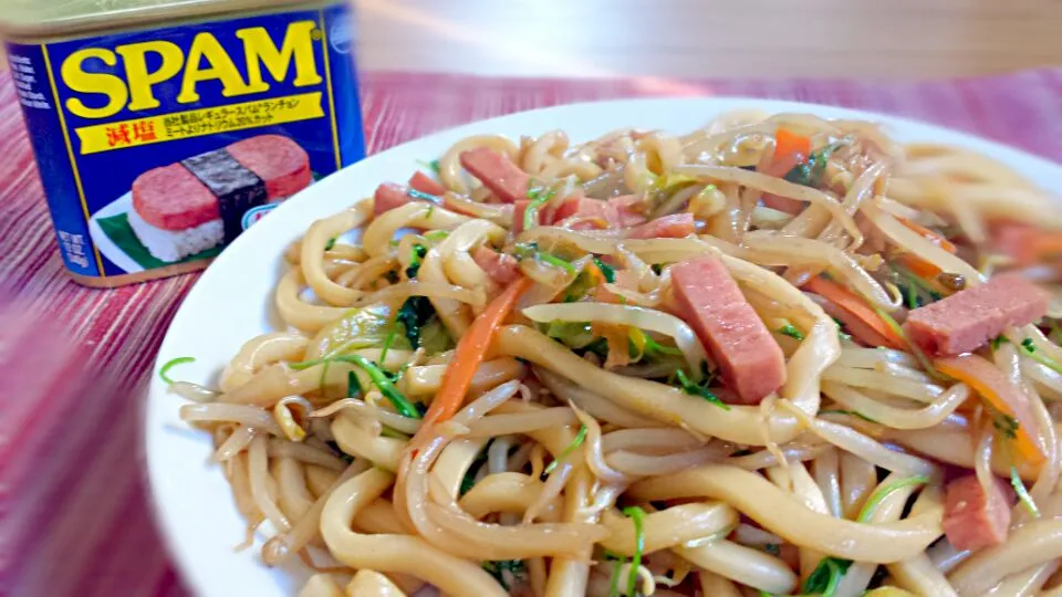 スパムで焼きうどん♪|♡きんじょう♡さん