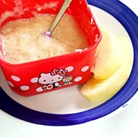 Snapdishの料理写真:cream of wheat and apples|Kiiさん