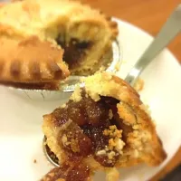 Mince pie from England- so Christmas!|Shing Tayさん