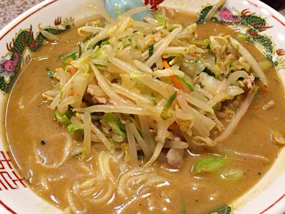 Snapdishの料理写真:味噌ラーメン定食|tecklさん