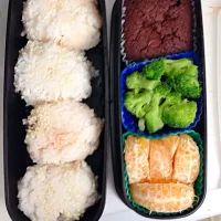 Snapdishの料理写真:My first attempt at onigiri!|Carlene Jackson Delaneさん