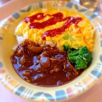 Snapdishの料理写真:オムハヤシライス！|小西 由華さん