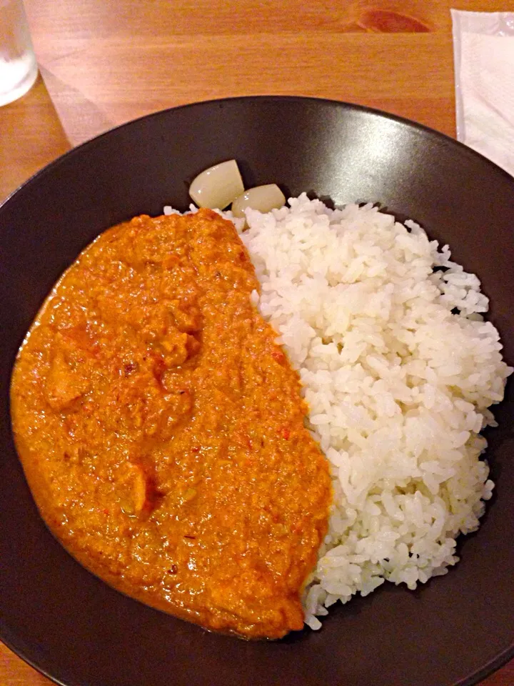 チキンとローストアーモンドのヨーグルトカレー@KOSUGIカレー|カリー仙人さん