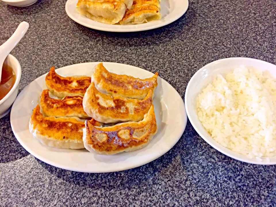 黒豚餃子定食|こんどう かずゆきさん