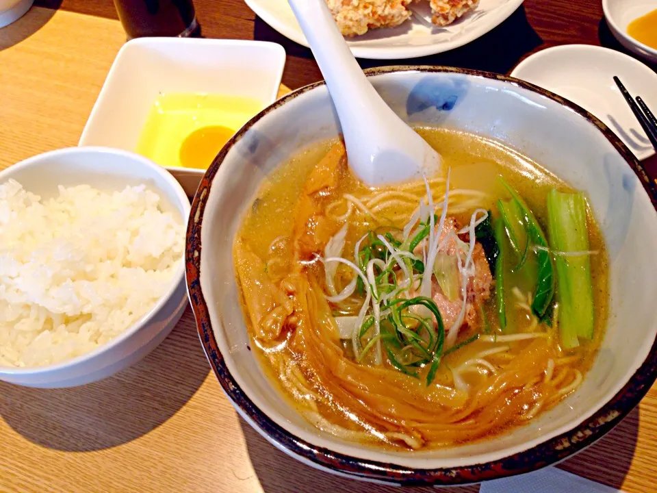 Snapdishの料理写真:ハナヤマZってラーメン！|晃さん