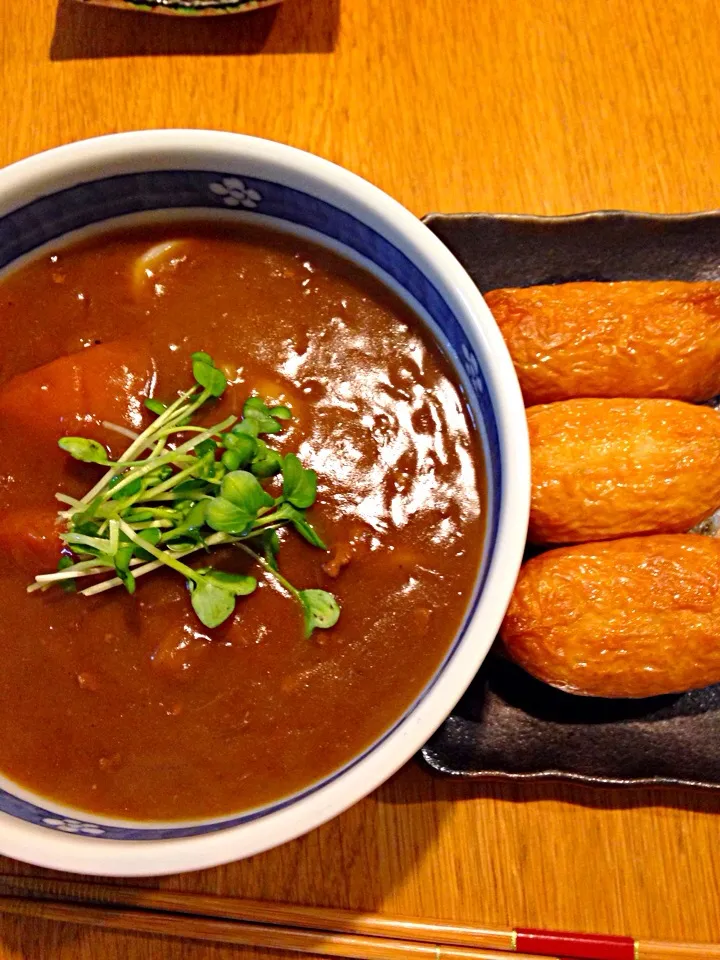 カレーうどんとお稲荷さん|まつださんさん