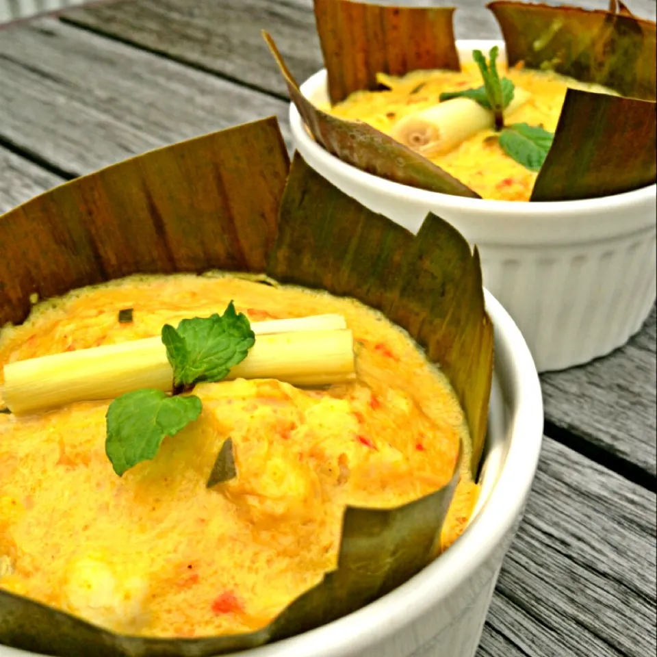 Otak otak - steamed seafood in spiced coconut custard|12Dragonさん