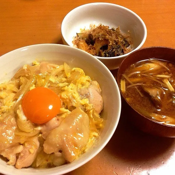 親子丼と焼きナスのおかか和え|chacoさん