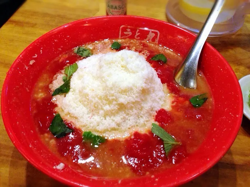 Snapdishの料理写真:Tomato Soup Ramen w/ Cheese|chan mitsuさん