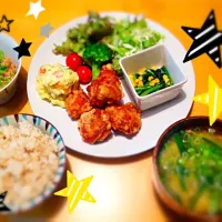 Snapdishの料理写真:鶏から定食|caoringoさん