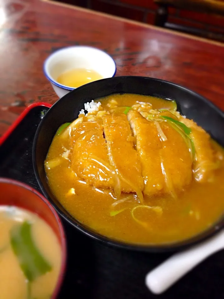 久しぶりに食ったけどやっぱり美味いわ、ここのカツカレー丼。@大名酒蔵 船場センタービル3号館地下2階南筋|えすとさん