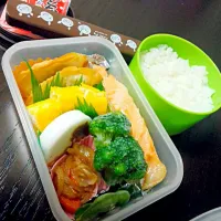 Snapdishの料理写真:残り物一掃おべんと|ひいさん