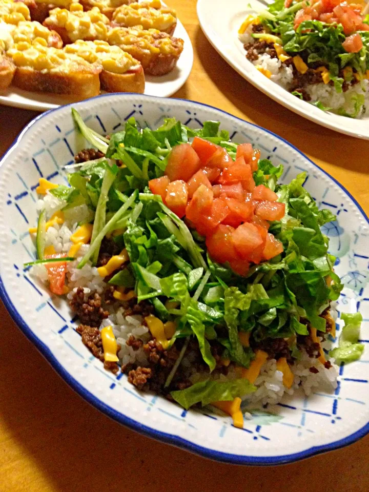 沖縄「ピロピロ」ライフさんの料理 タコライス|沖縄「ピロピロ」ライフさん