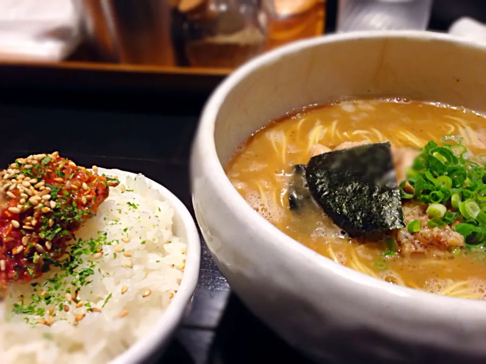 俺の空の美味しい『掛け豚そば(ラーメン)』と『鱈めし』|まあん👽さん