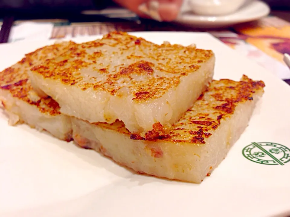 Pan-fried Carrot Cake|Sheila Victoria Pさん