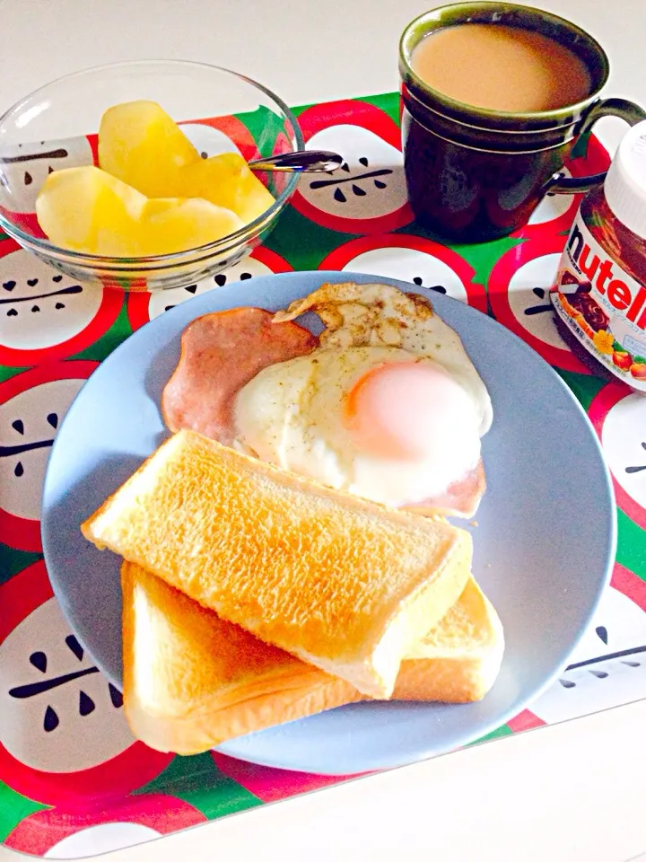 朝ごはんぽい昼ごはん|せんさん