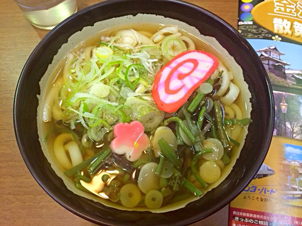 Snapdishの料理写真:金沢山菜うどん|Ayumi  Hidakiさん