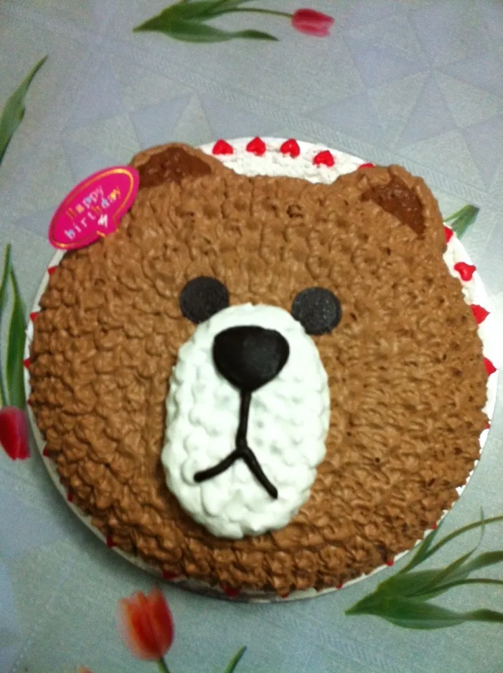 Brown cake inspired by line|Darren Loさん