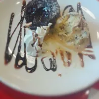 chocolate lava @follow me dessert café|yok okayさん