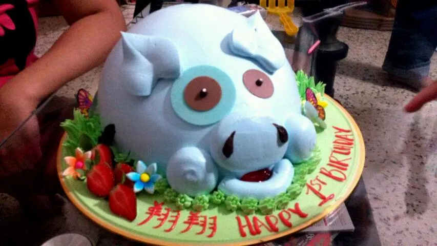 piggy cake|Derbie Wongさん