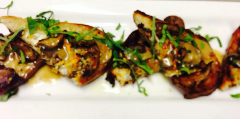 Wild mushroom bruschetta with porcini butter sauce...|Chef Moussa Salloukhさん