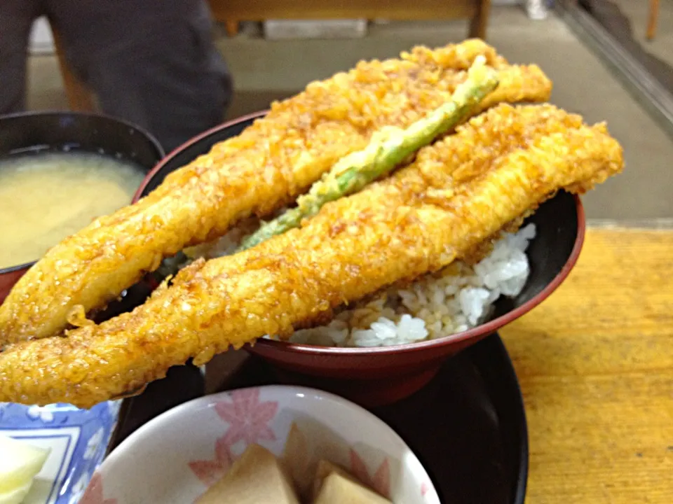 東京湾の穴子天丼1200円|フージさん